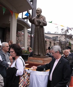 GRANDE FESTA PER SAN PADRE PIO A TORONTO